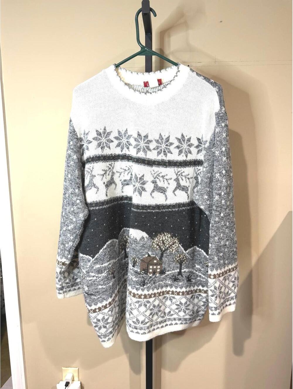 Vintage Large Winter Holiday Patterned Knit Sweater Women's Grace